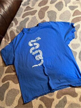 Blue Tee with White Snake Graphic 76rs sixers